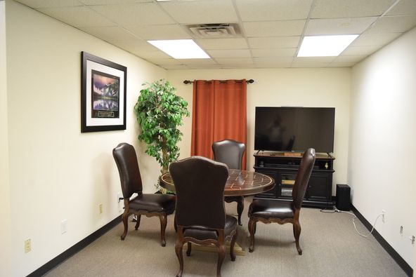 5775 Carmichael Pkwy, Montgomery, AL 36117